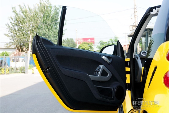 2013款 1.0 MHD 敞篷城市游侠特别版