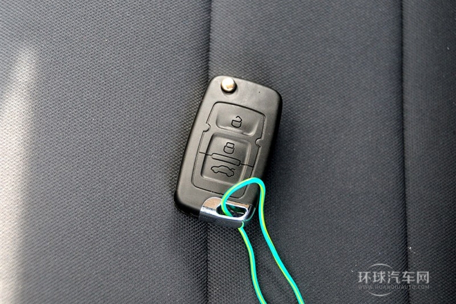 2014款 三厢 1.5L 手动精英型
