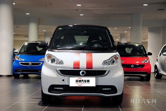2012款 1.0 MHD 硬顶激情版