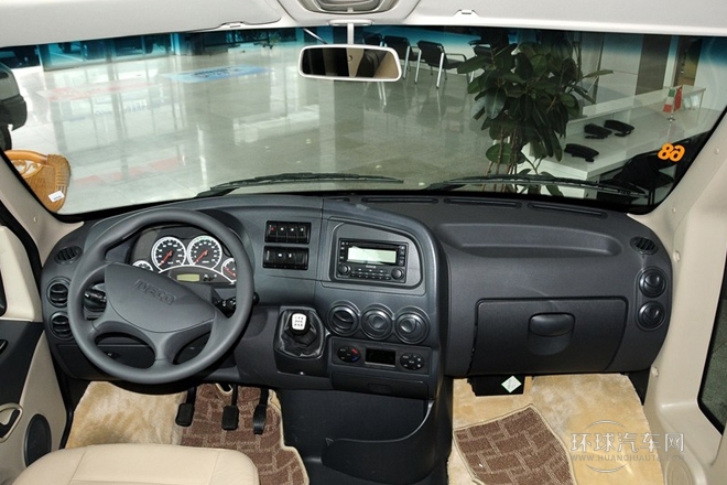 2009款 3.0T-A42基本型高顶