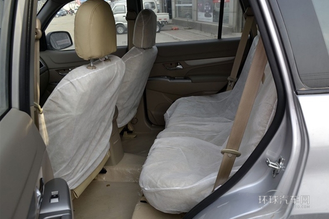 2012款 1.6L 手动5门豪华型