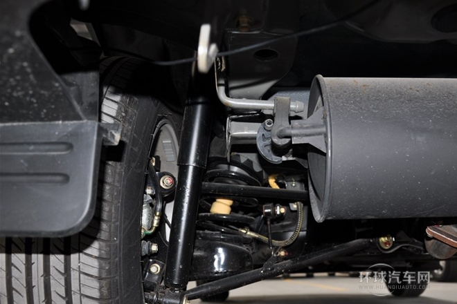 2013款 1.8L 自动5门舒适型
