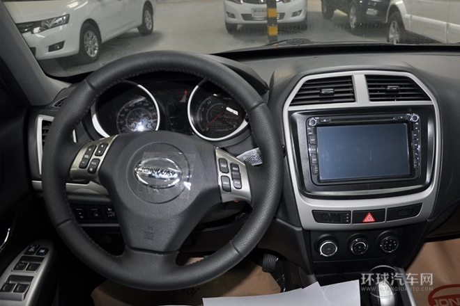 2013款 1.8L 自动5门舒适型