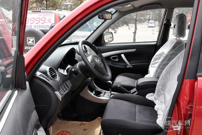 2013款 1.8L 自动5门标准型