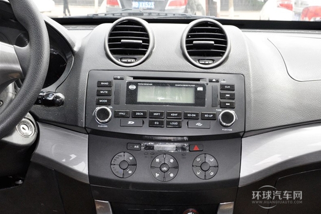 2013款 1.8L 自动5门标准型