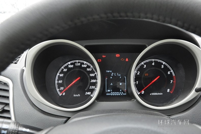 2013款 1.6L 手动5门舒适型