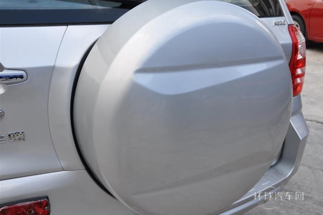 2013款 1.6L 手动5门标准型