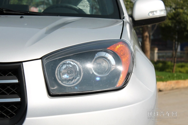 2012款 改款 1.6L 手动标准型