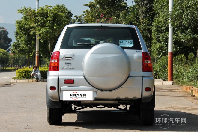 2012款 改款 1.6L 手动标准型