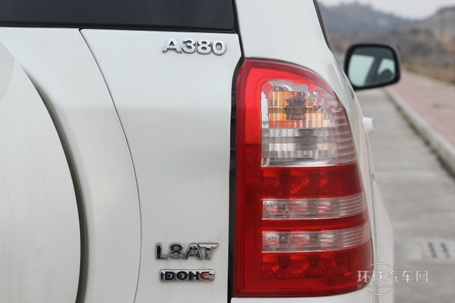 2012款 改款 1.8L 自动标准型