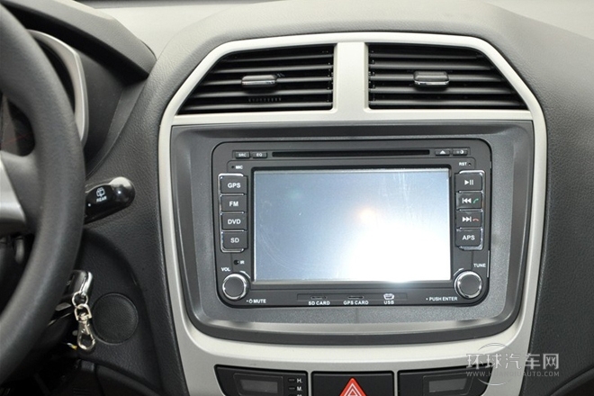 2012款 1.8L 自动天窗型