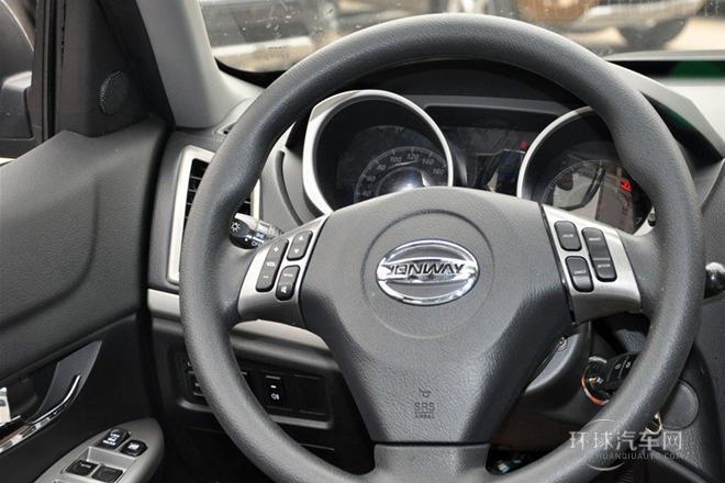 2012款 1.8L 自动天窗型