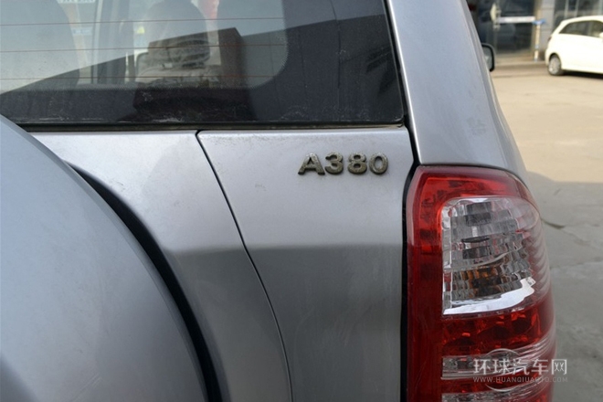 2012款 1.6L 手动豪华型