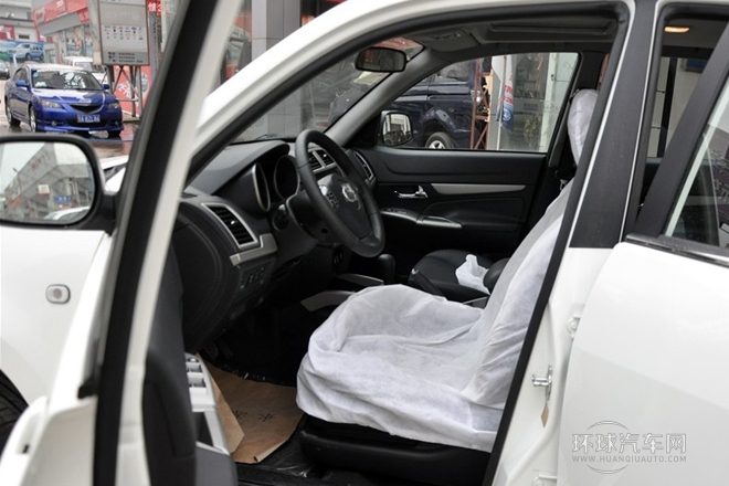 2012款 1.6L 手动天窗型