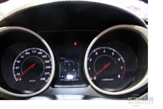 2013款 1.8L 自动标准型