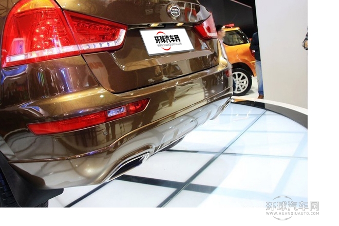 2013款 1.8L 自动标准型