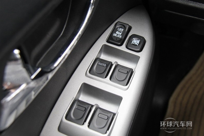 2013款 1.6L 手动豪华型