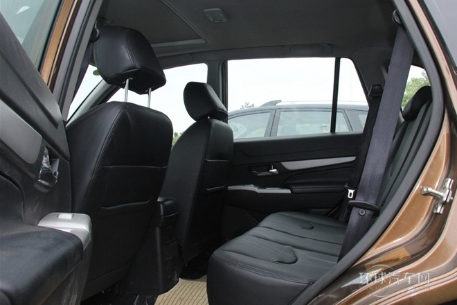 2013款 1.6L 手动豪华型