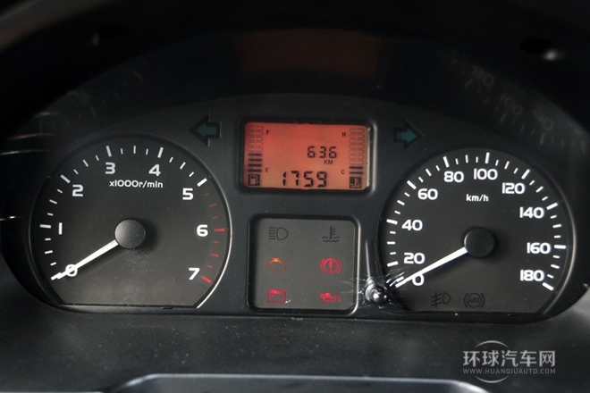 2012款 1.1L豪华型
