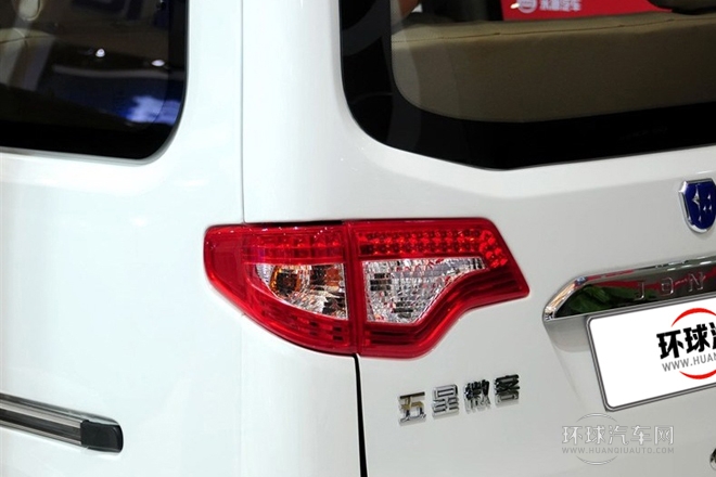 2012款 1.1L豪华型