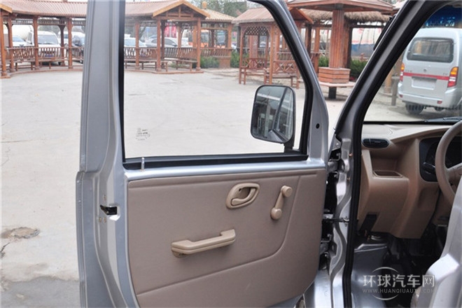 2008款 1.0L基本型标准轴距AF10-06