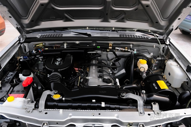 2011款 2.4L汽油四驱标准型