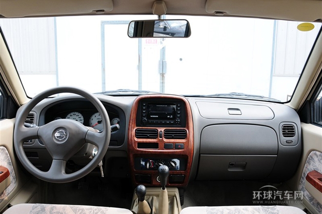 2011款 2.4L汽油四驱标准型