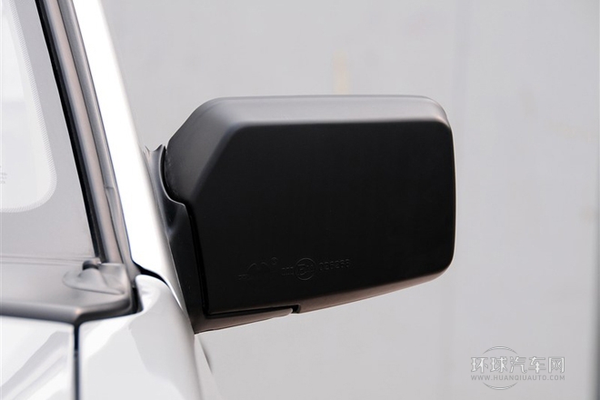 2011款 2.4L汽油四驱标准型