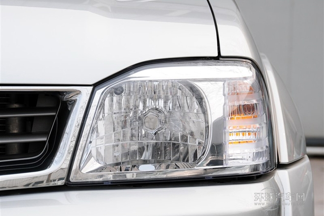 2011款 2.4L汽油四驱标准型