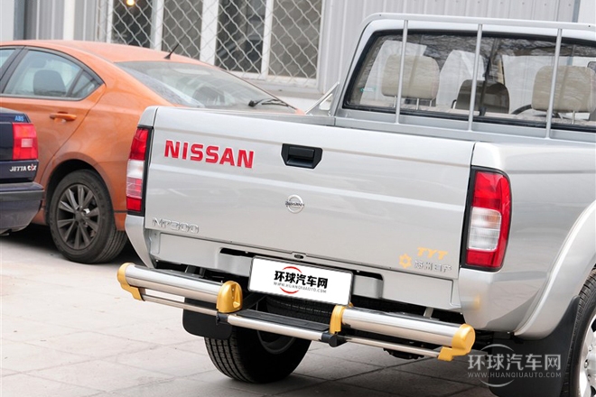 2011款 2.4L汽油四驱标准型