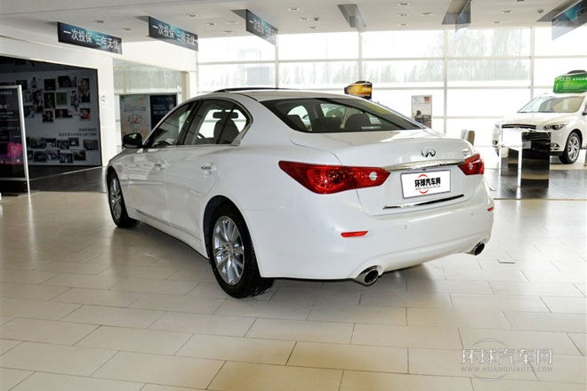 2014款 3.7L 豪华版