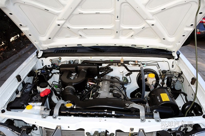 2013款 2.4L汽油两驱高级型