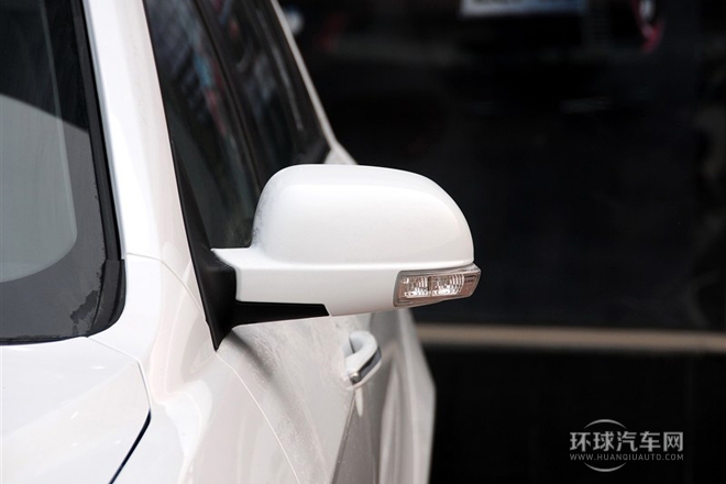 2013款 两厢 1.8L CVT精英型