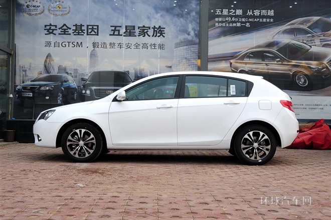 2013款 两厢 1.8L CVT精英型