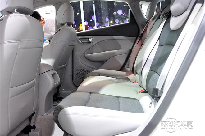 2014款 1.4T 自动豪华版