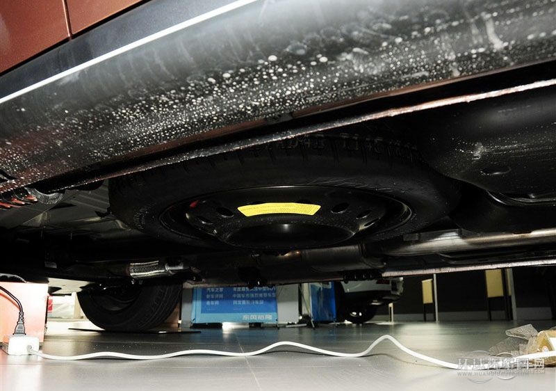 2013款 锋芒限量版 2.2T 四驱智尊型