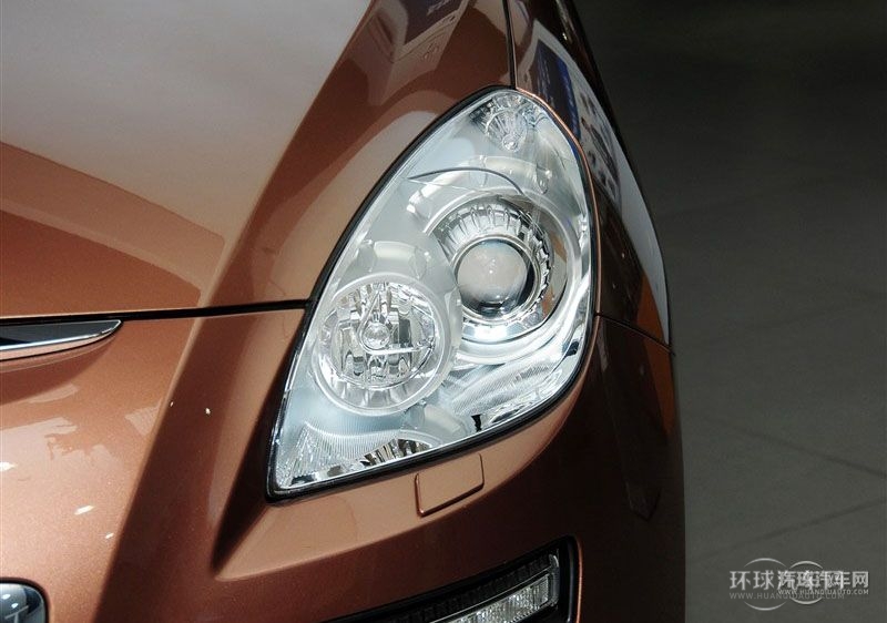 2013款 锋芒限量版 2.2T 四驱智尊型