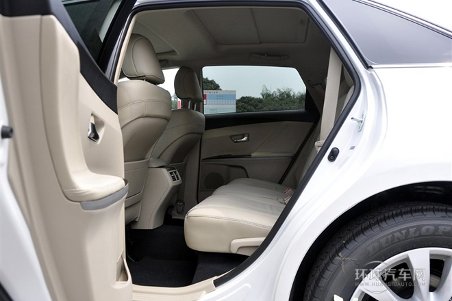 2013款 2.7L 两驱豪华版