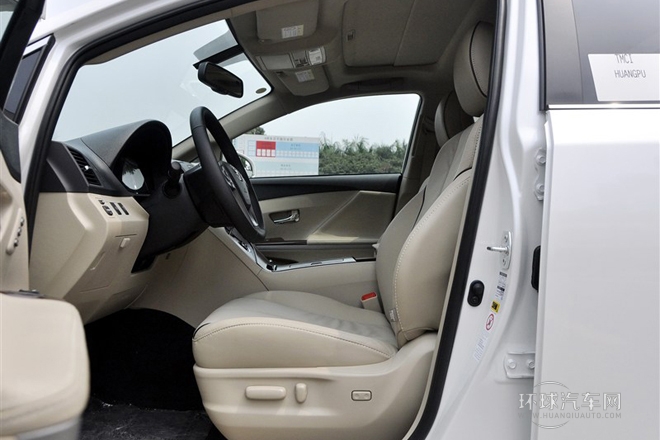 2013款 2.7L 两驱豪华版