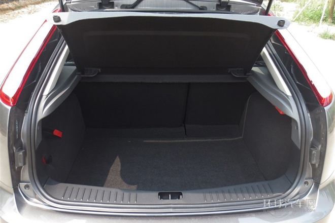 2013款 两厢经典 1.8L MT百万纪念版