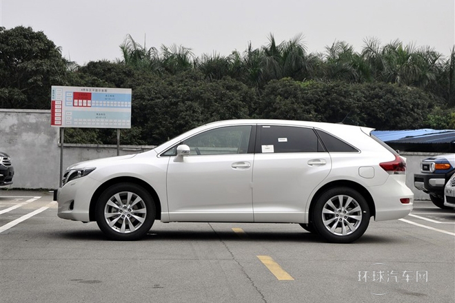2013款 2.7L 两驱豪华版