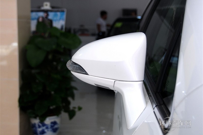 2013款 2.7L 两驱至尊版