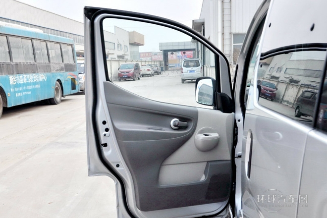 2014款 1.6L CVT尊雅型 国IV