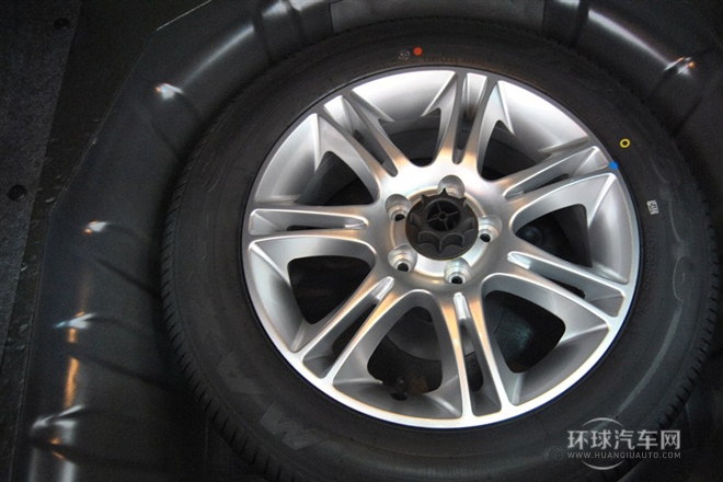 2012款 2.0L 自动尊享型DVVT