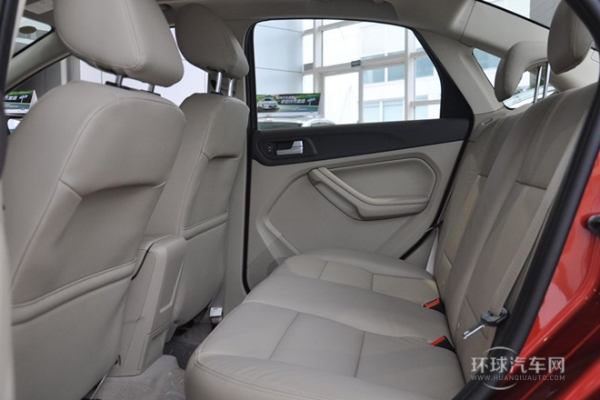2013款 三厢经典 1.8L AT时尚型