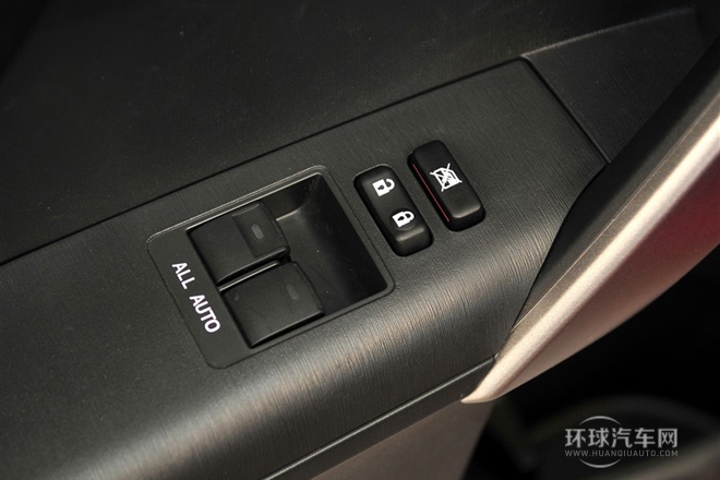 2011款 2.5L 豪华版