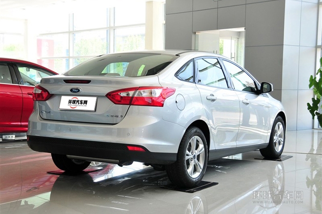 2012款 三厢 1.6L MT风尚型