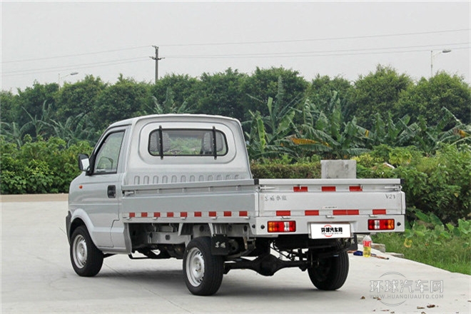 2011款 1.3L基本型有护栏