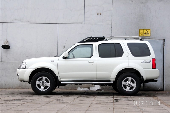 2013款 2.4L 四驱标准型 国IV