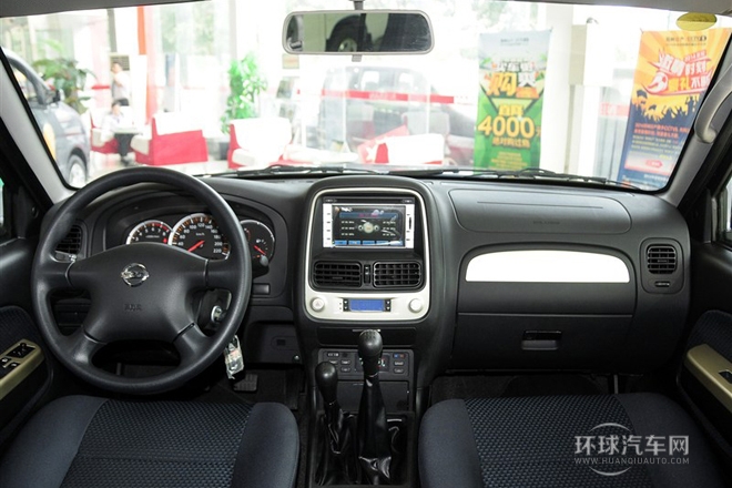 2013款 2.4L 四驱豪华型 国V